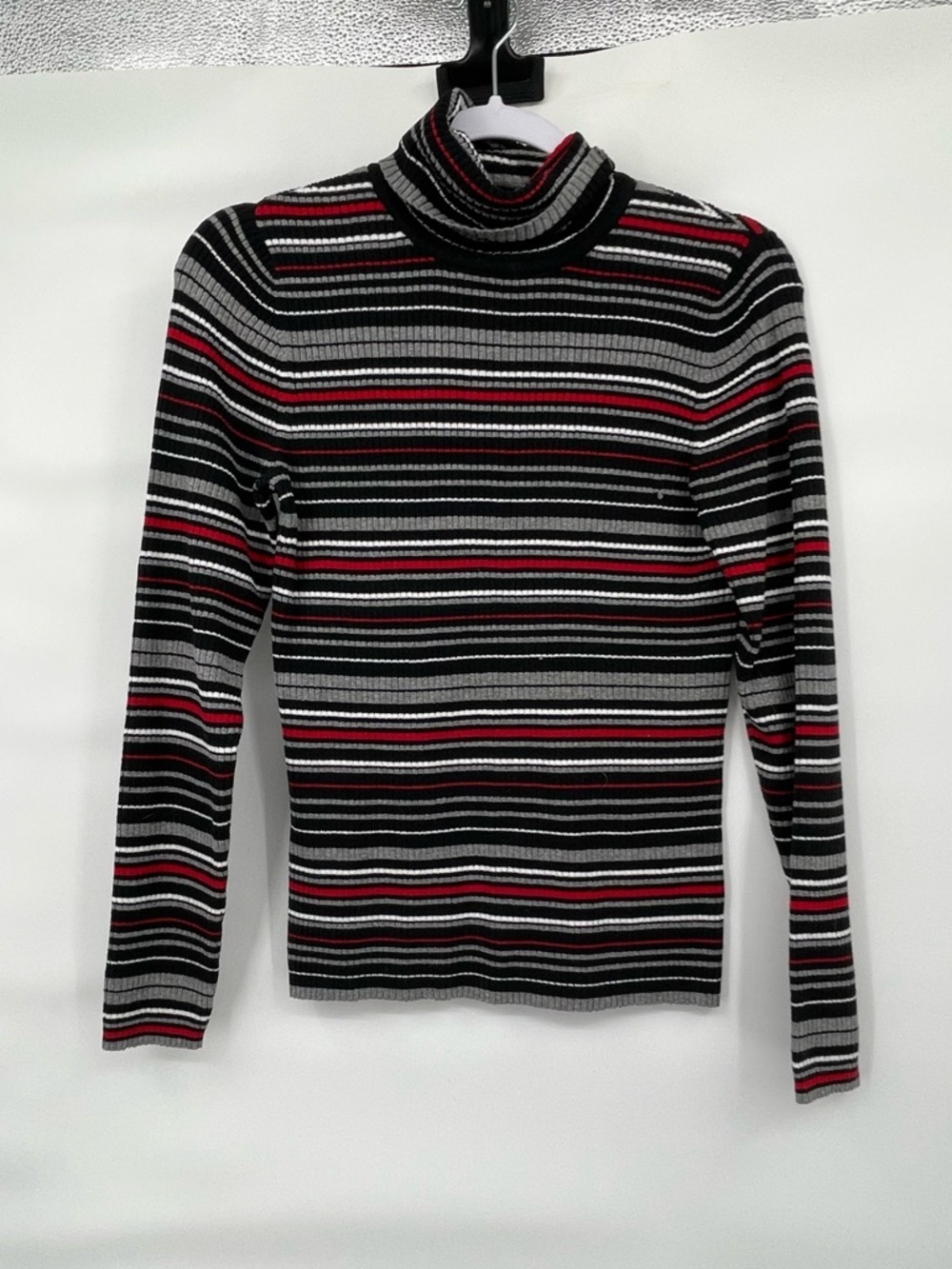 St John's bay nwt black gray red turtleneck sweater